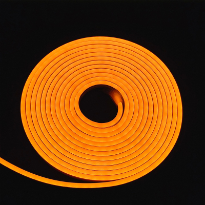 Оранжевый_светит